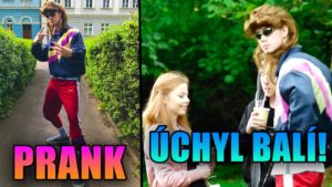 Balení holek s AbNormálním outfitem :D (video)